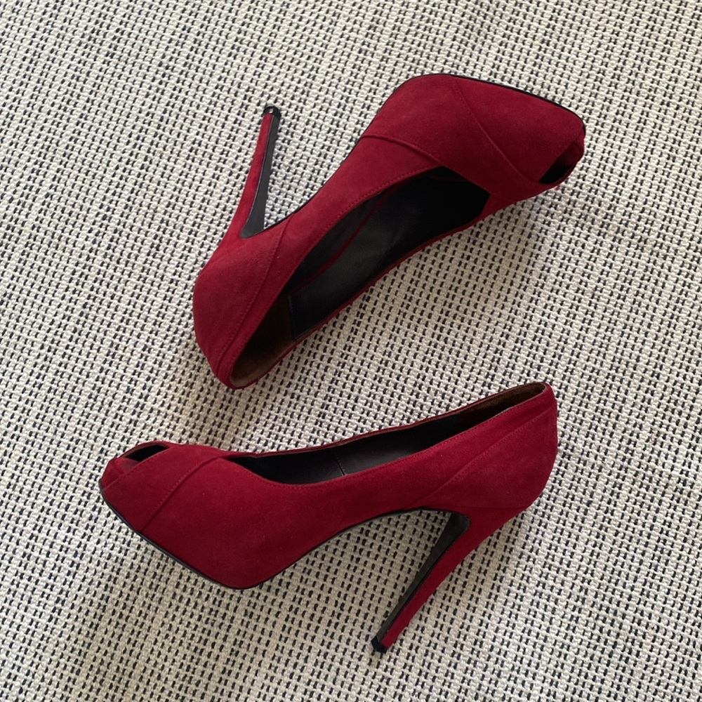 Sexy elegant platform Red Peep-Toe Heels